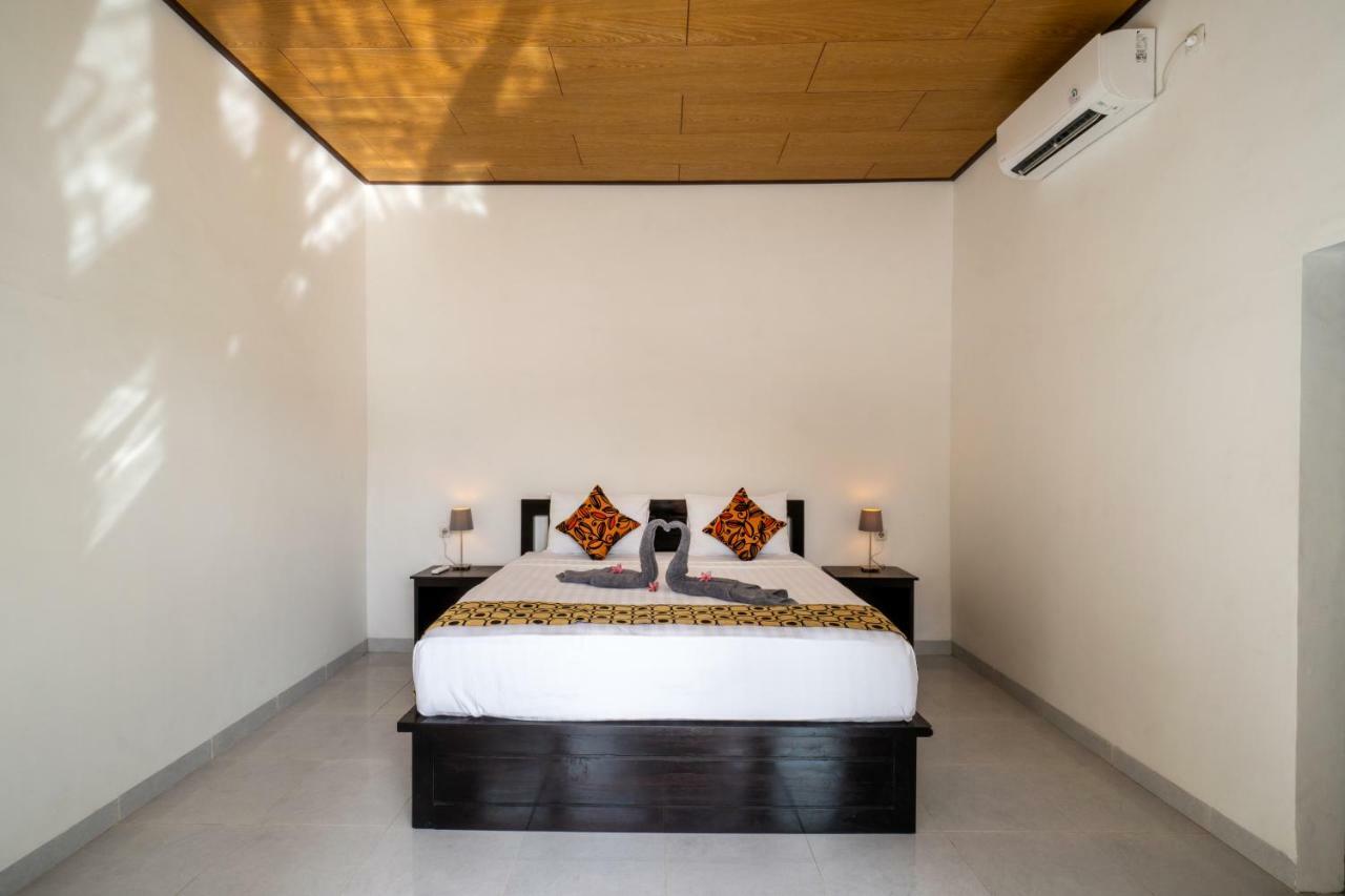 Anugrah Sari Homestay By Wizzela Nusa Lembongan  Exterior photo